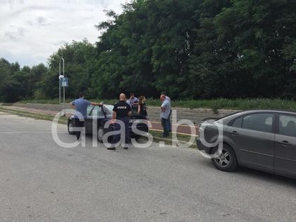 Полиция отцепи района, където изплува тялото на Петър (Снимки)