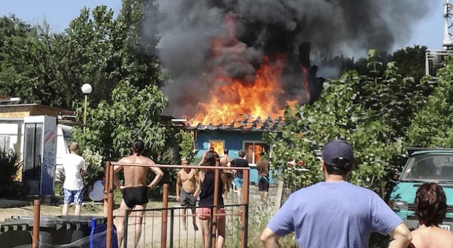 Пожарът на Каваците - заради късо съединение