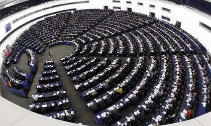 Европарламентът ще блокира безвизовия режим за турците