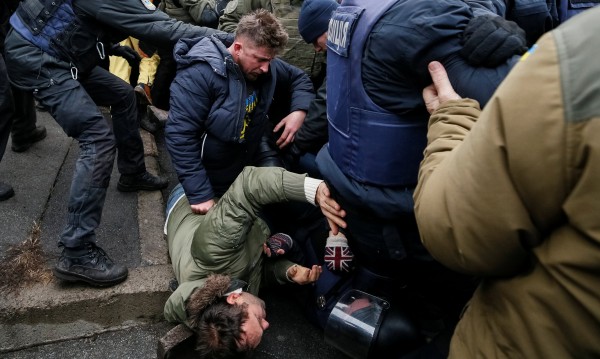 Дадоха 24 часа на Саакашвили да се предаде