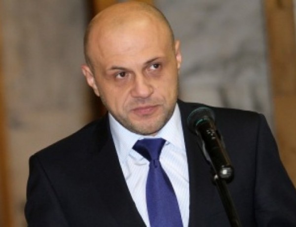 Томислав Дончев за Истанбулската конвенция: Мъдрият политик не действа на инат