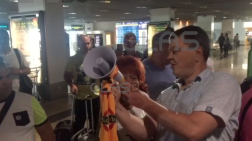 Бултрасите в акция! Търсят сръбския съдия на летище „Кристияно Роналдо“ ВИДЕО