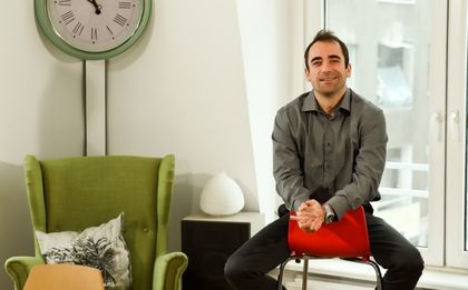 Млади, красиви и необвързани приятелки търсят