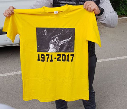 Бултрасите почитат паметта на Челсито в 12-ата минута на мача днес