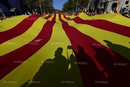 AFP: 200-хиляден протест в Барселона заради процеса срещу каталунските сепаратисти