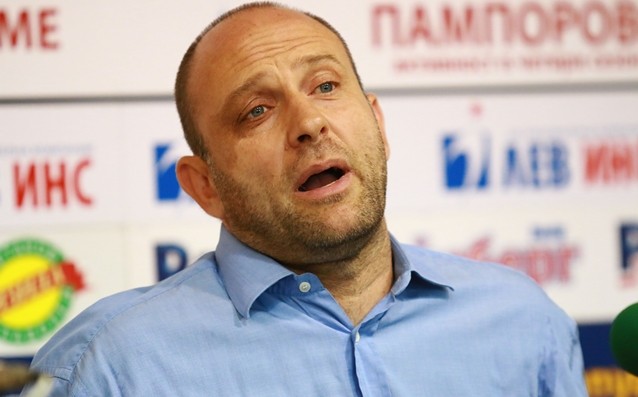 Баскет-лигата глоби собствения си шеф
Тити Папазов