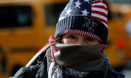 Празненство в студа: В Ню Йорк посрещат с -11 градуса
