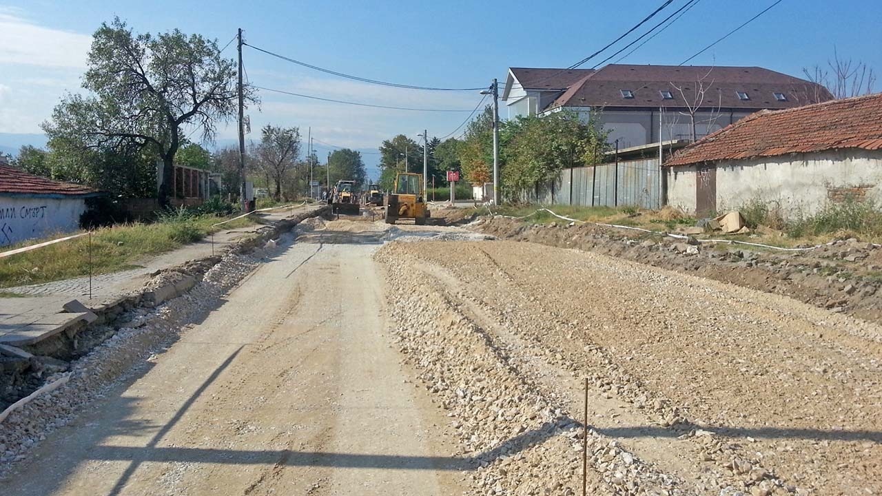 Теч на газ на Коматевско шосе уплаши квартала