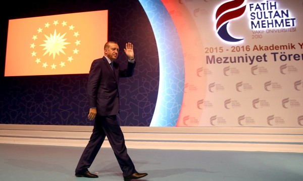 60 000 мигранти са край Одрин, а ако минат в България и Гърция?