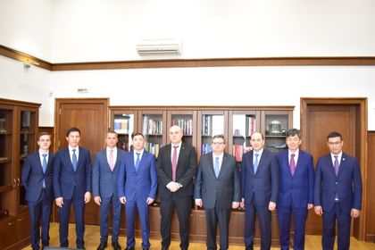 Главният прокурор Сотир Цацаров се срещна с генералния прокурор на Казахстан Гизат Нурдаулетов