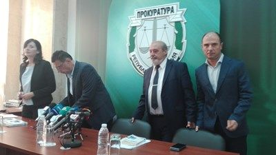 Задържаха рецидивист, брутално изнасилвал и връзвал със свински опашки три момичета