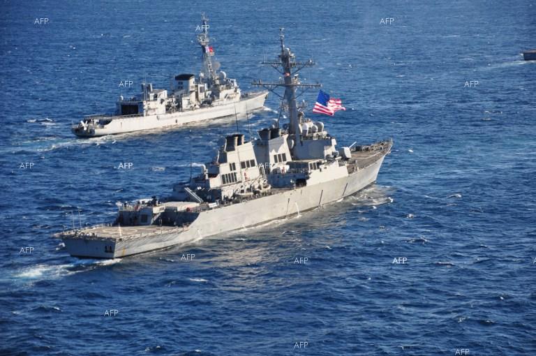 РИА Новости: В Крим нарекоха влизането на американски есминец в Черно море нагло упорство
