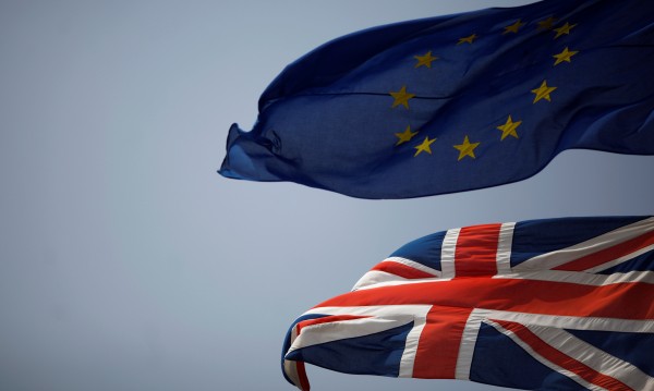 След Brexit-a: Ирландският паспорт – желан в Англия!