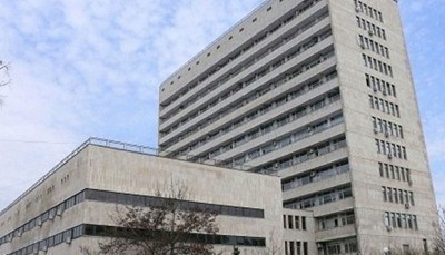 Тийнейджър с опасност за живота, пребит пред дискотека в Бяла