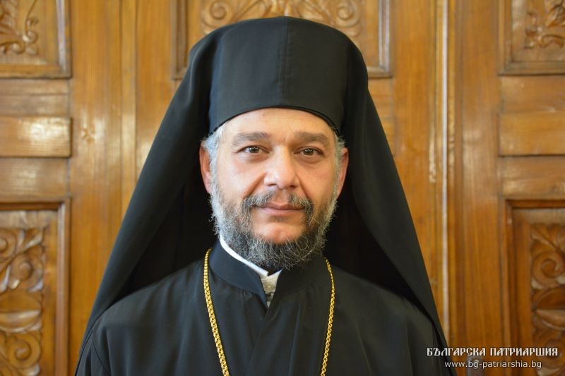 Негово високопреосвещенство Старозагорският митрополит Киприан ще донесе Свещения и Благодатен огън от Йерусалим