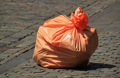 Необходимо е участието на цялото общество за ограничаване употребата на найлонови торбички