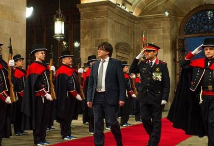 Карлес Пучдемон: Мадрид извърши най-страшната атака срещу Каталония от режима на Франко