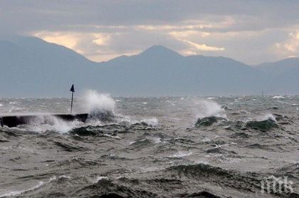 Земетресение с магнитуд 4,3 по Рихтер люшна Средиземно море