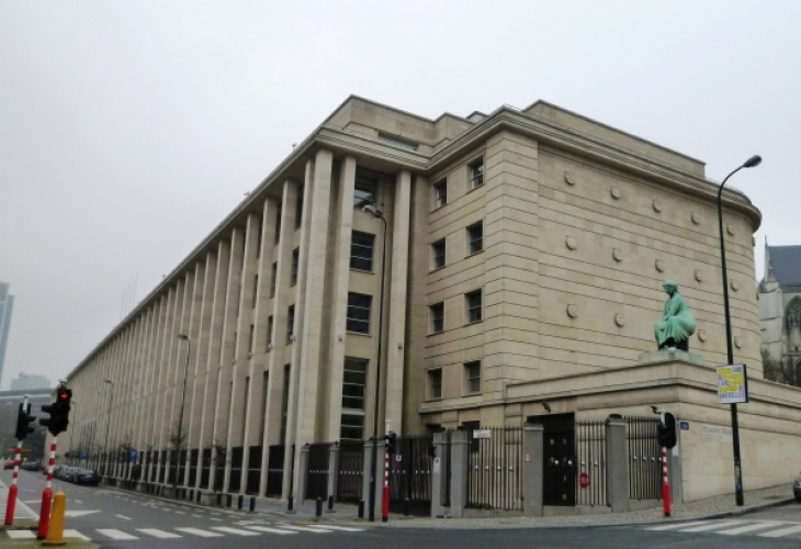 Екшън в Брюксел: Евакуираха служители на Националната банка на Белгия