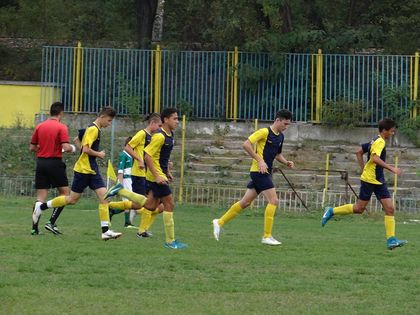 “Марица” едноличен лидер в зоналната група U15, след равенство срещу "Пълдин" в отложен мач