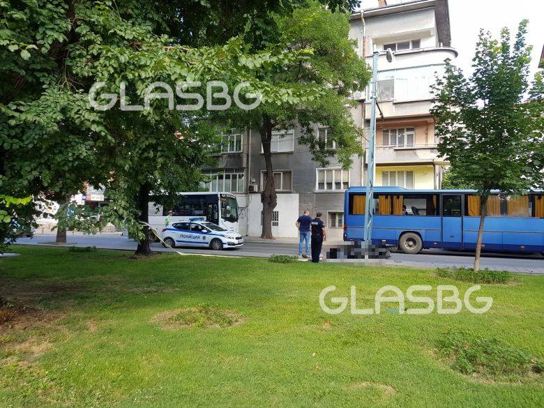 Мотористът от тежкия инцидент на булевард в Пловдив е загинал!