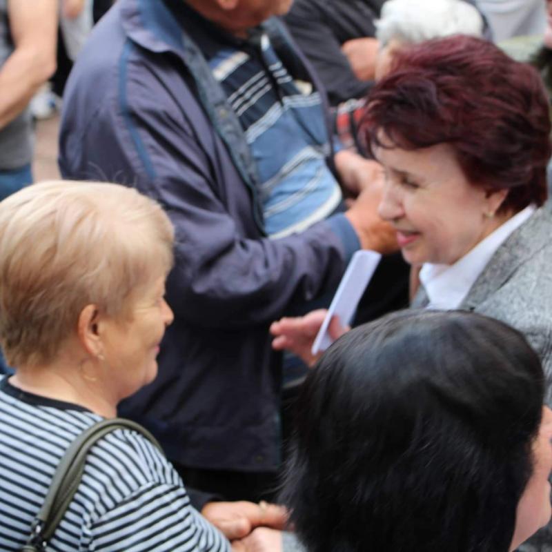 Перник: Кметът Вяра Церовска се срещна с жителите на село Ярджиловци