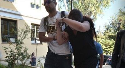 26-годишна уби бившата на приятеля си в Атина, остави две момчета без майка
