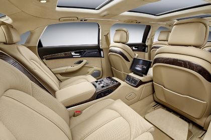 Защо новата лимузина на AUDI не става за бизнес СНИМКИ