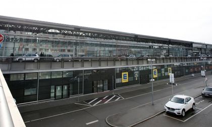 Бомбена заплаха на германското летище в Щутгарт