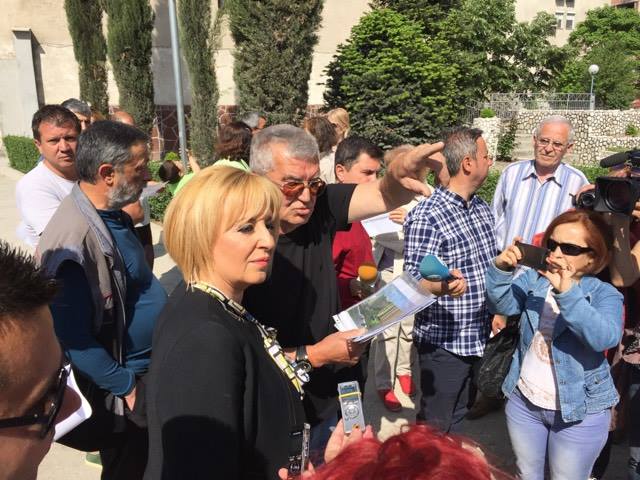 Манолова в Тракия:Трябва да се търси отговорност от тези, които са допуснали такива безобразия (СНИМКИ/ВИДЕО)