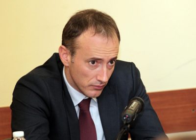 Министър Вълчев: Учителят ще остане основният фактор в образователната система