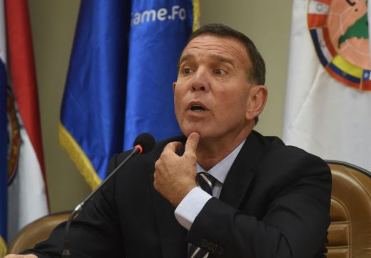 Шефът на футбола в Южна Америка подаде оставка