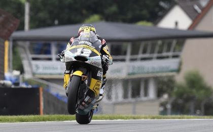 Люти се завърна в Moto2 с победа
