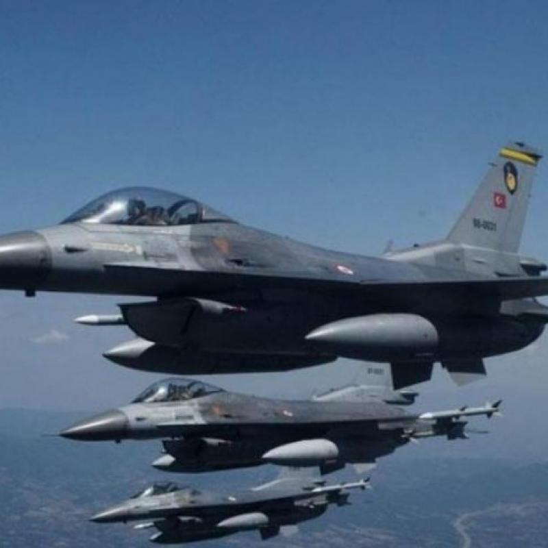 AFP: България стартира разговори със САЩ за придобиване на изтребители F-16