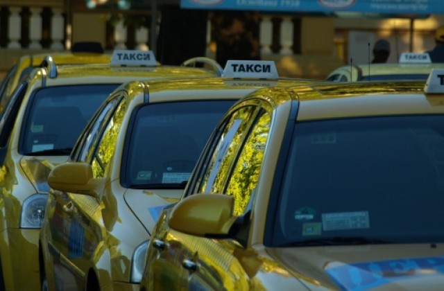 Вдигат тарифите на такситата в Пловдив