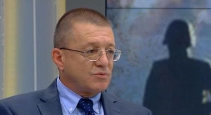 Бойко Ноев: Национално предателство е да хвърлят войниците в калта, като полицаите
