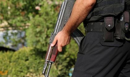 Турция арестувала 32 000 души при разследването срещу членове на ФЕТО