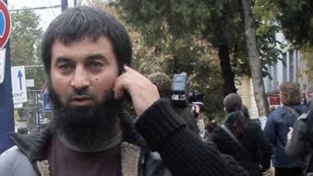 Ахмед Муса Ахмед в близки контакти с международна терористична групировка