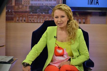 Ивайло Крачунов: Лозан Панов, явно, му е неудобно да каже ходил ли е войник