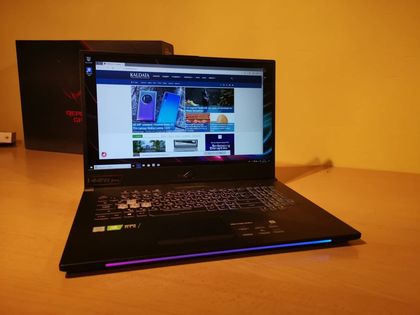Ревю на ноутбука Asus ROG Strix Scar II GL704: компактен и мощен