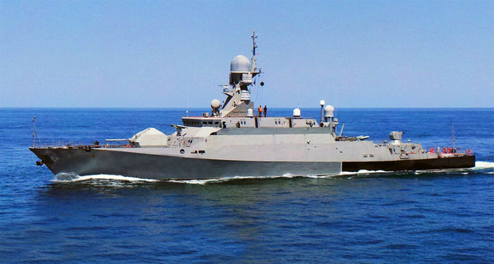 Русия подсилва с ракетни кораби в Черно море