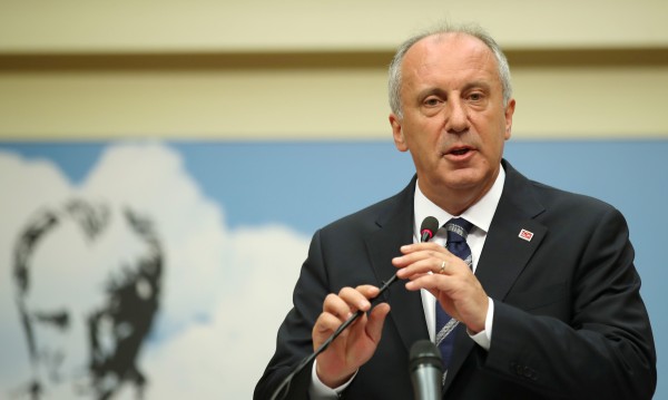 Индже след вота: Ердоган да е лидер не само на партията си!
