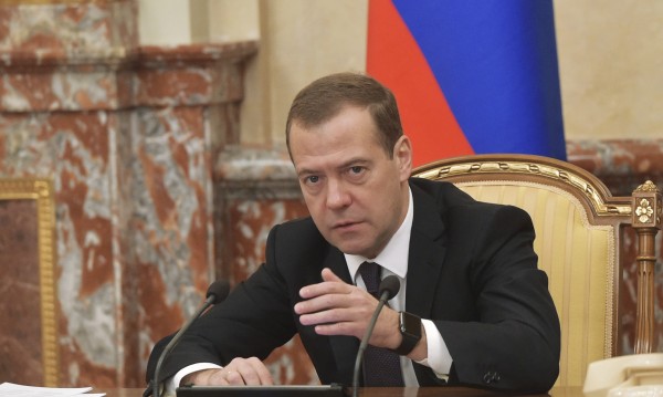 Медведев съзря 