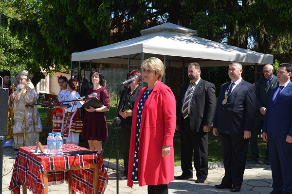 Европейски избори 2019: Весела Лечева, БСП: Златарица има право на справедливи доходи и бъдеще за таланта на България