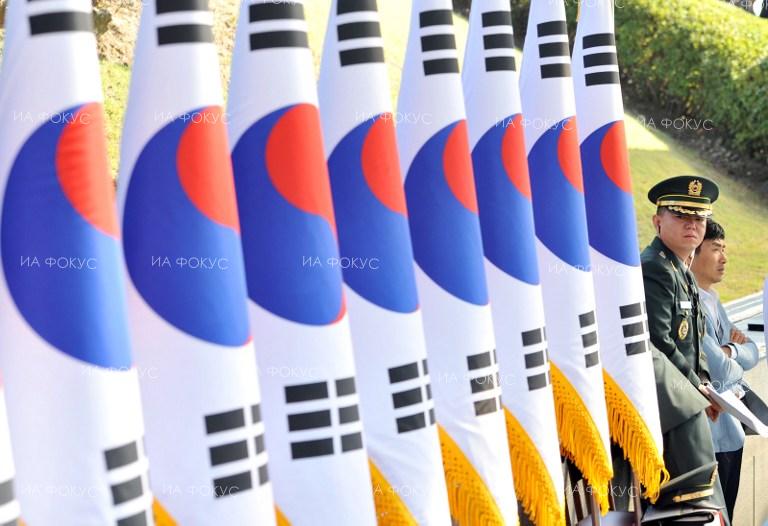 he Korea Herald: Бившият президент И Мюн-бак беше освободен под гаранция