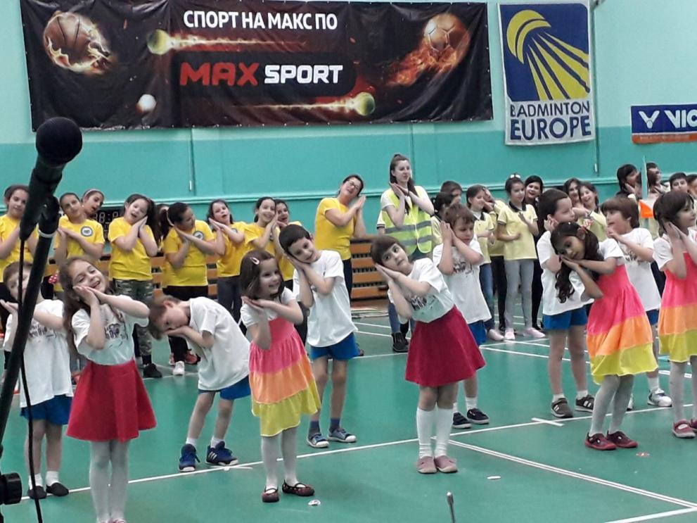 Ученици от НУ „Димитър Благоев“ спечелиха Великденските спортни игри (СНИМКИ)