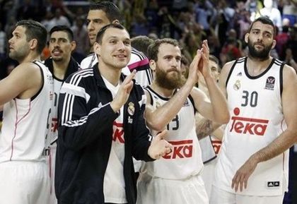 Реал (Мадрид) достигна до Топ 16 на Евролигата