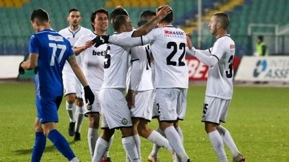 Славия - Ордабаси 0:0, гледайте на живо