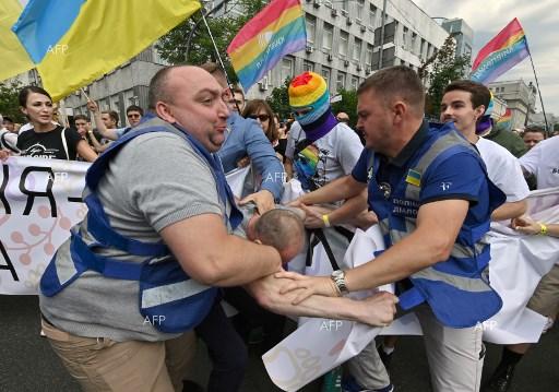 РИА Новости: „Маршът на равенството“ в Киев премина без нарушения на обществения ред