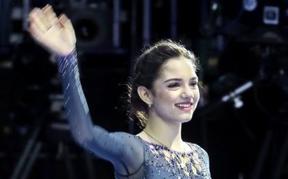 17-годишна рускиня с втора световна титла на леда